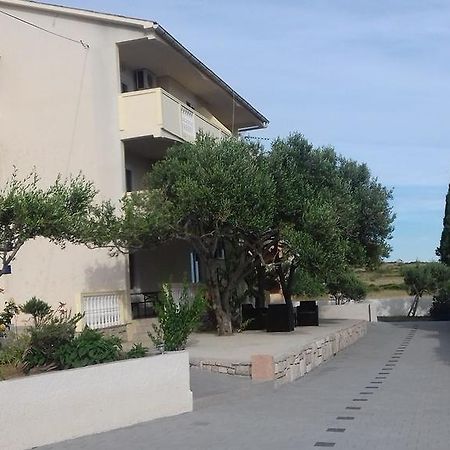 Apartments Zoran Povljana Ngoại thất bức ảnh