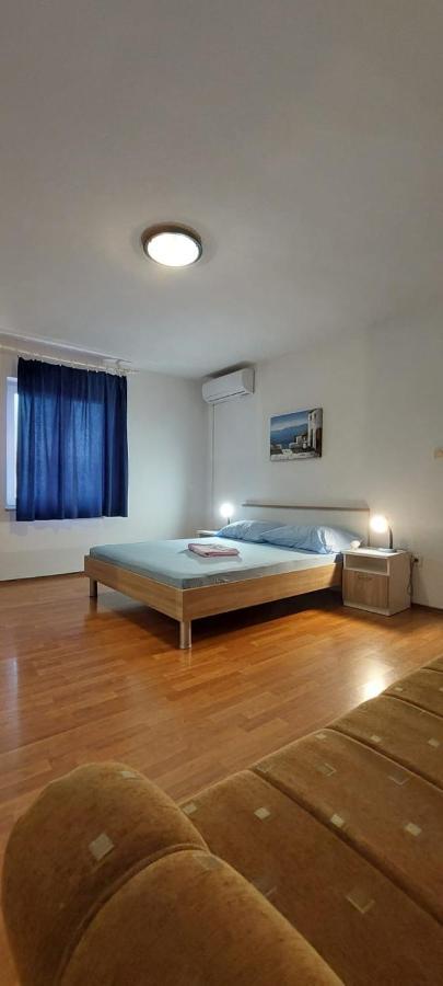 Apartments Zoran Povljana Ngoại thất bức ảnh