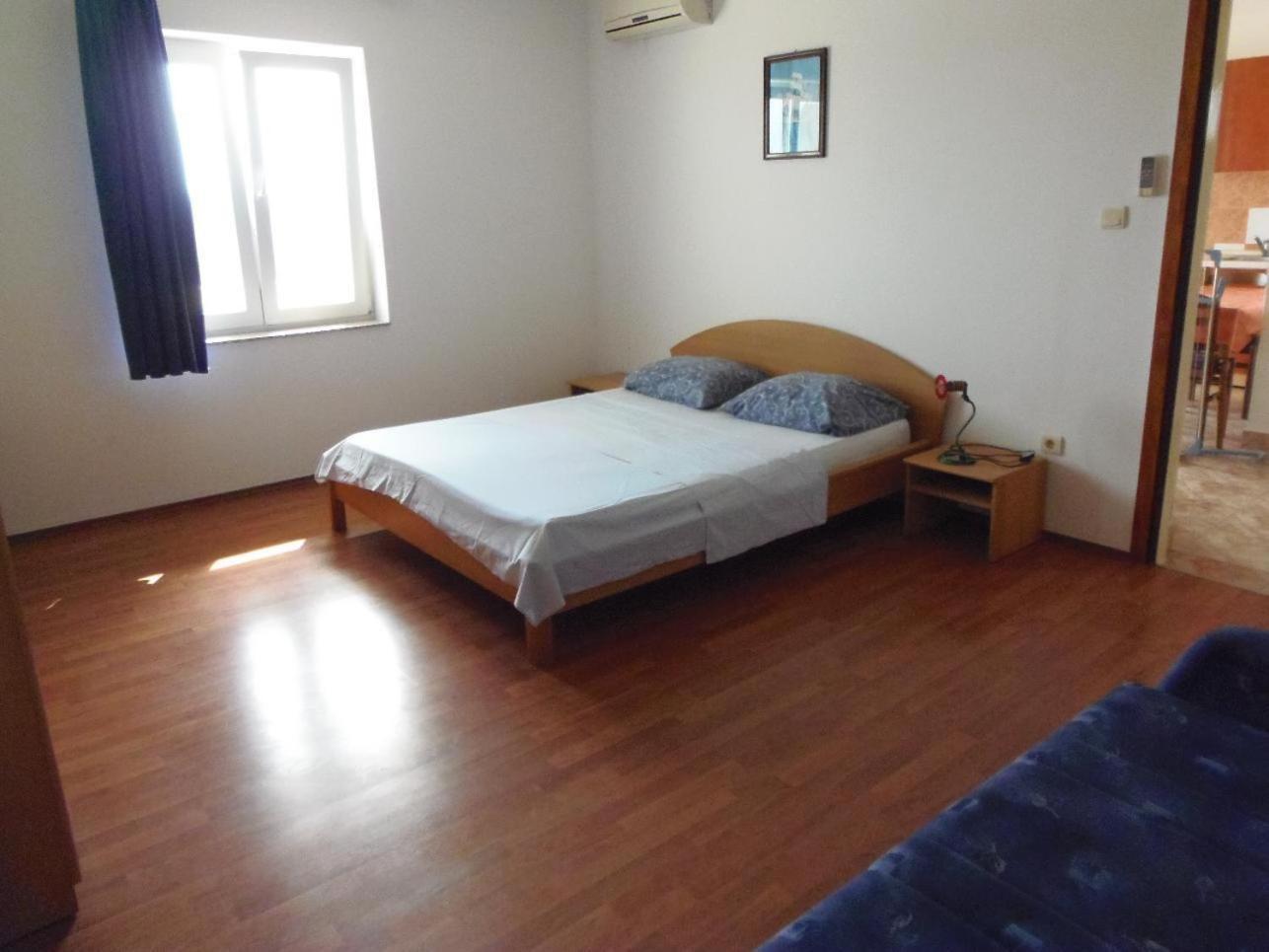 Apartments Zoran Povljana Ngoại thất bức ảnh