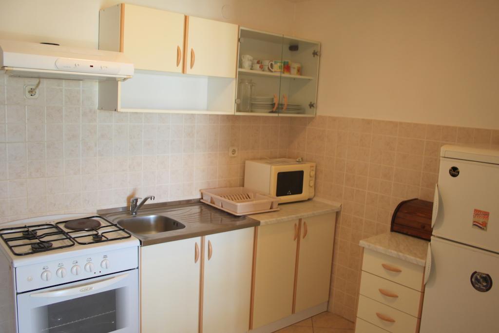 Apartments Zoran Povljana Phòng bức ảnh