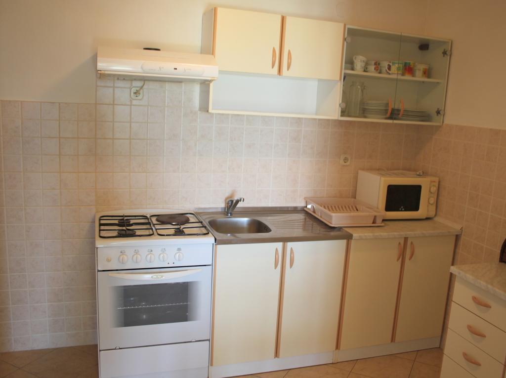 Apartments Zoran Povljana Phòng bức ảnh